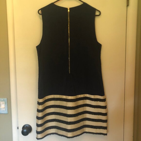 Boston Proper lined tweed shift dress--navy, off white, gold metallic sz 12 - Picture 7 of 13